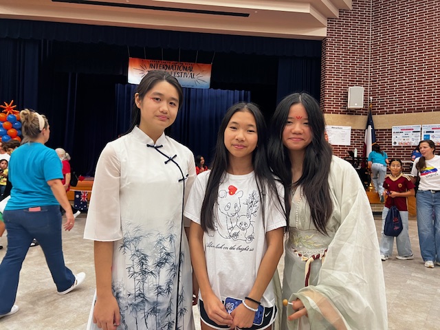 Paint Away Hunger team at Seven Lakes International Festival